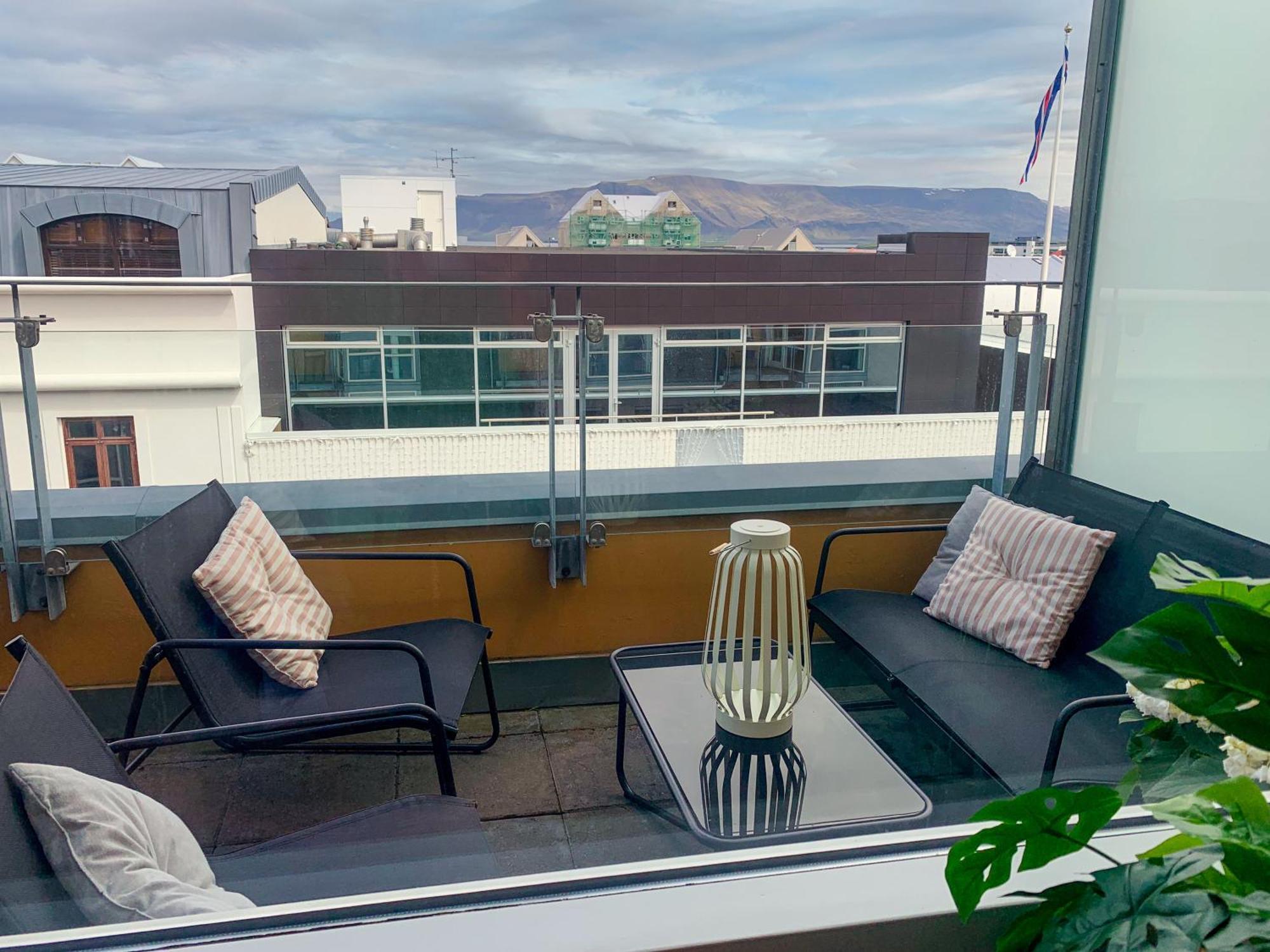 Laugavegur Penthouse Apartment Reykjavik Exterior photo